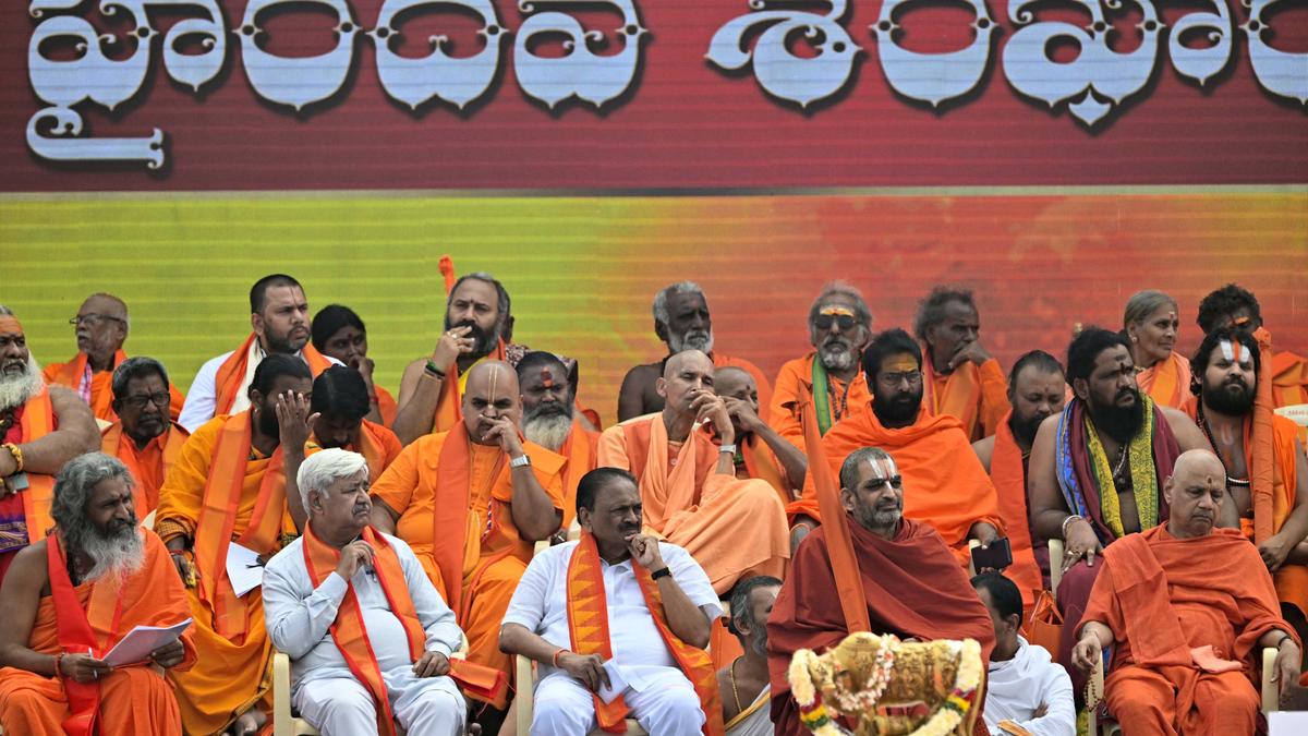 ‘Haindava Sankharavam’ seeks autonomy for Hindu temples